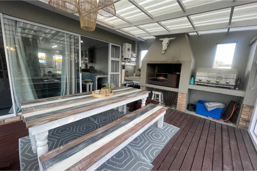 3 Bedroom Property for Sale in Glen Eden Eastern Cape